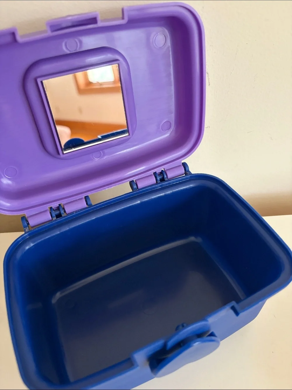Purple and Blue Plastic Jewelry Box with Heart Latch